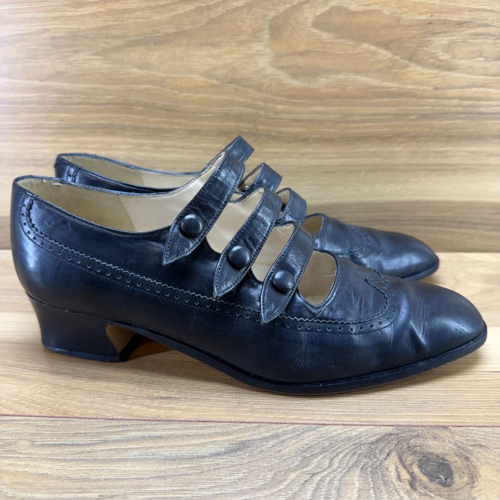 LIZ CLAIBORNE Vintage Victorian Mary Jane Pumps 9 M Black Leather Pinup Wingtip - Picture 2 of 11
